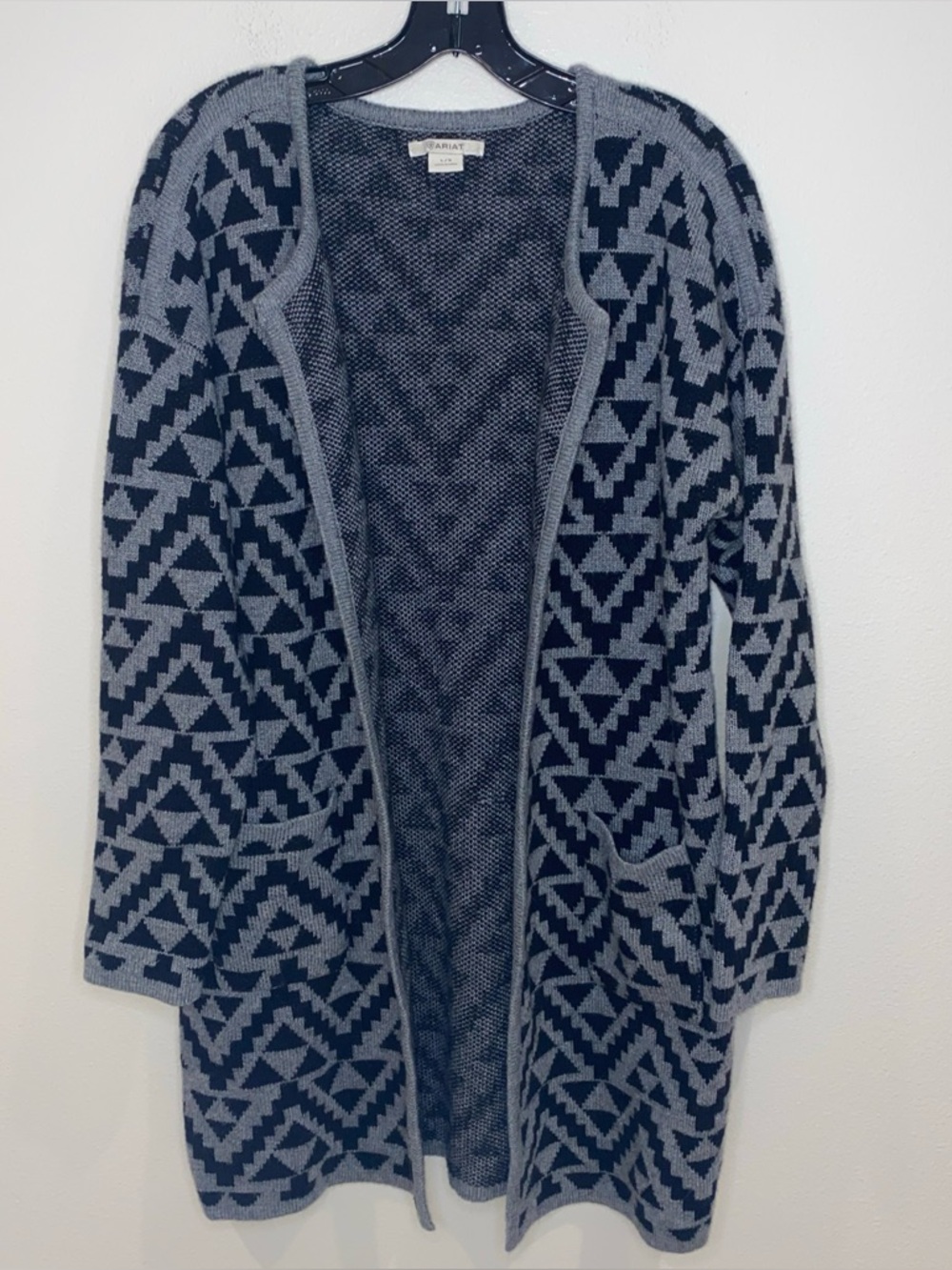 Ariat Aztec Print Open Front Cardigan Women's L Gray Black Long‎ Sleeve Pockets